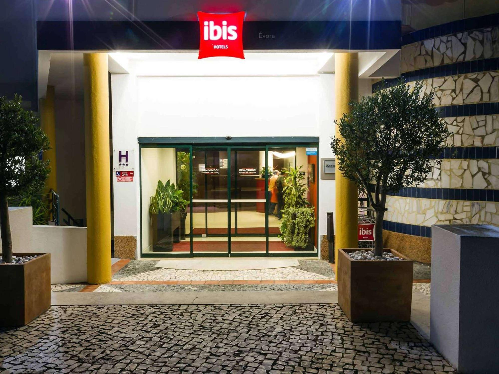 Hotel Ibis Évora Exterior foto